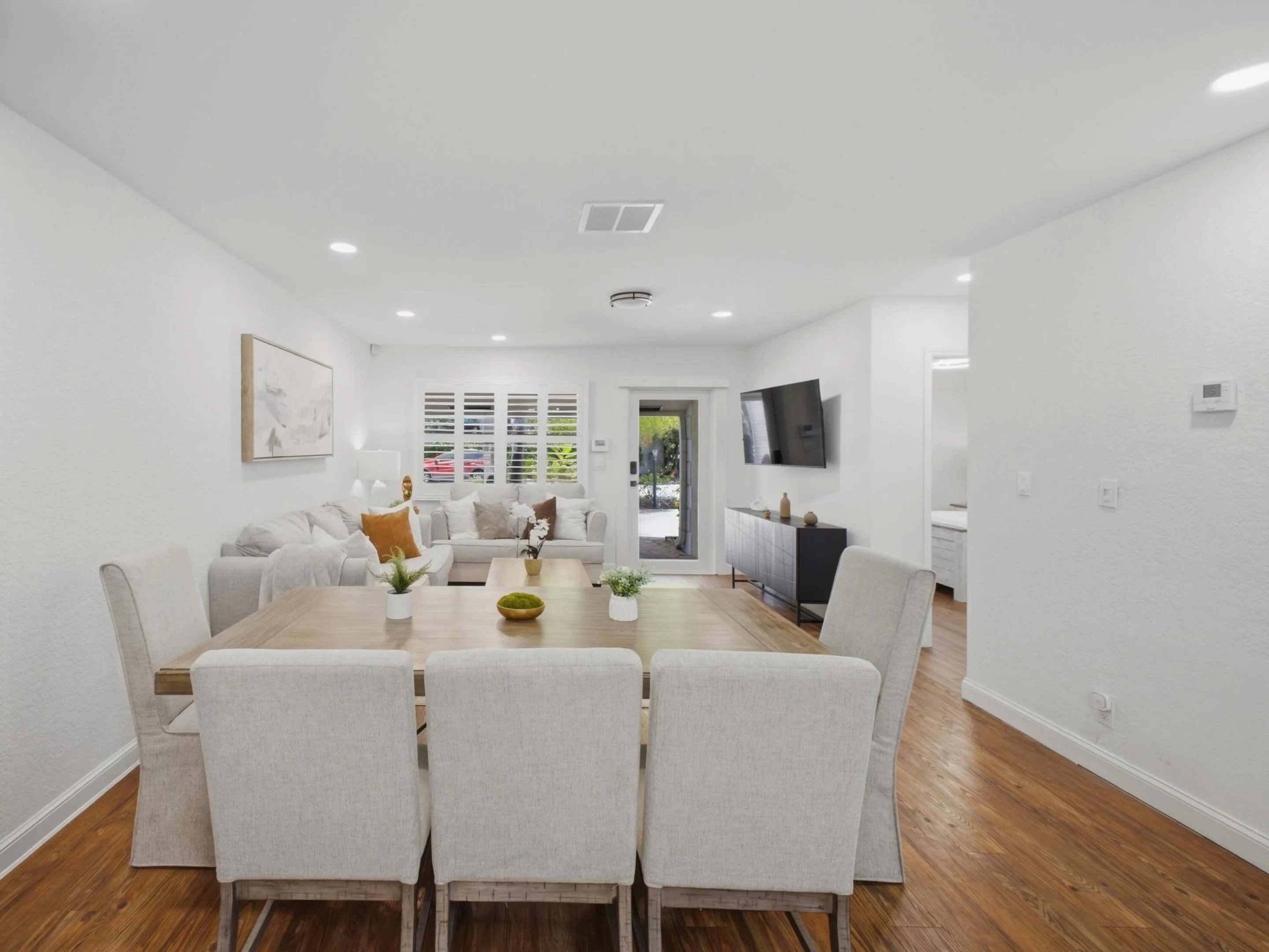 Dining to Living 2