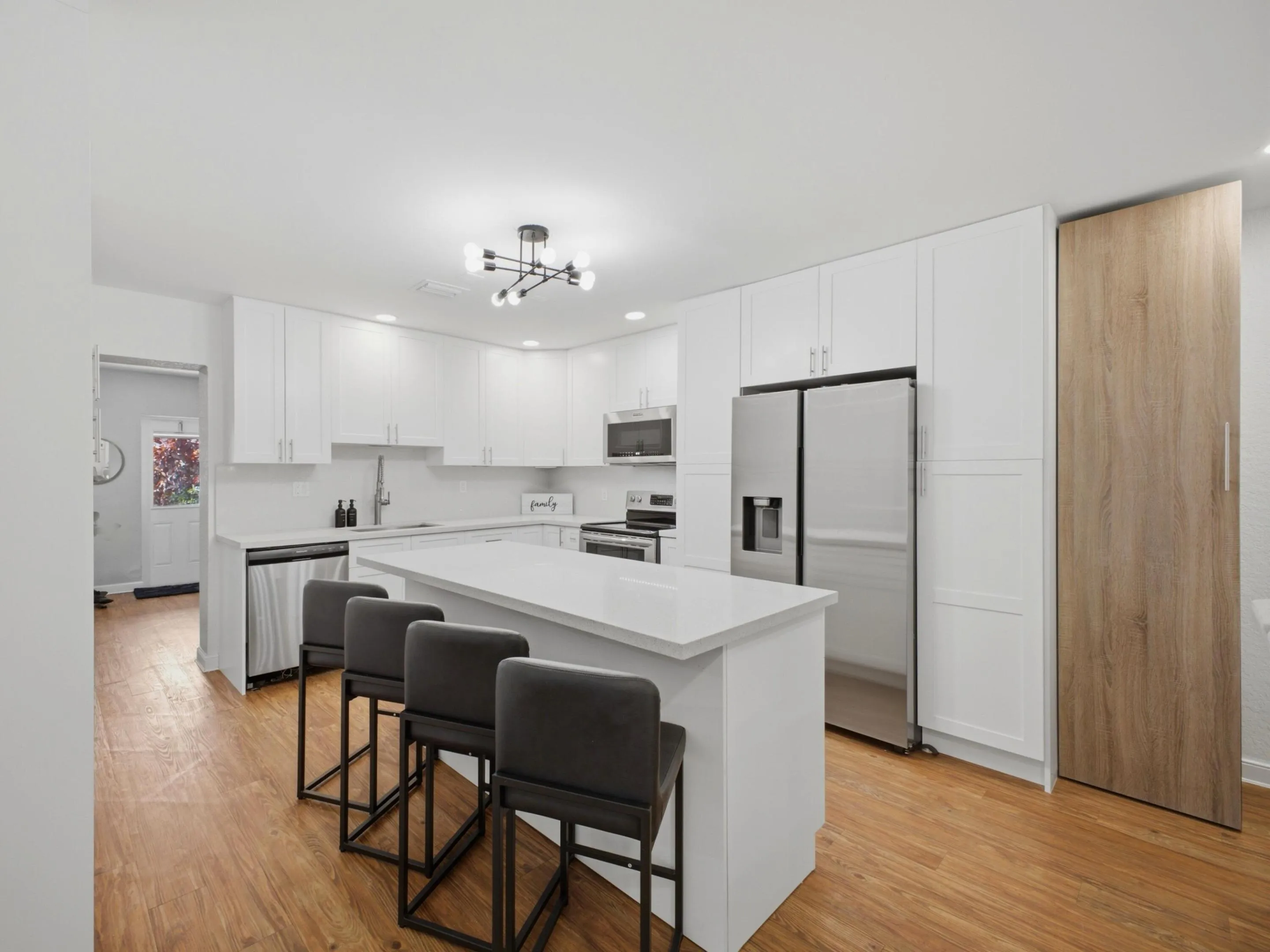 Kitchen 1