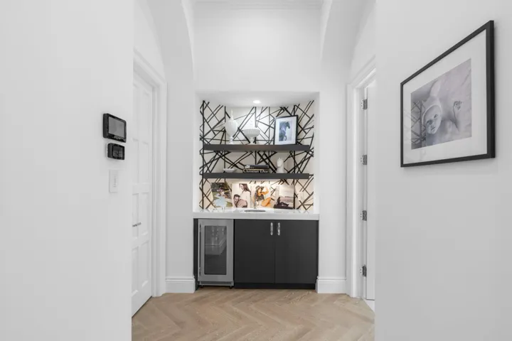 Wet Bar