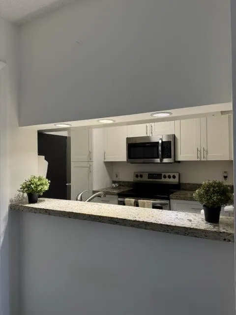 4541 Kitchen