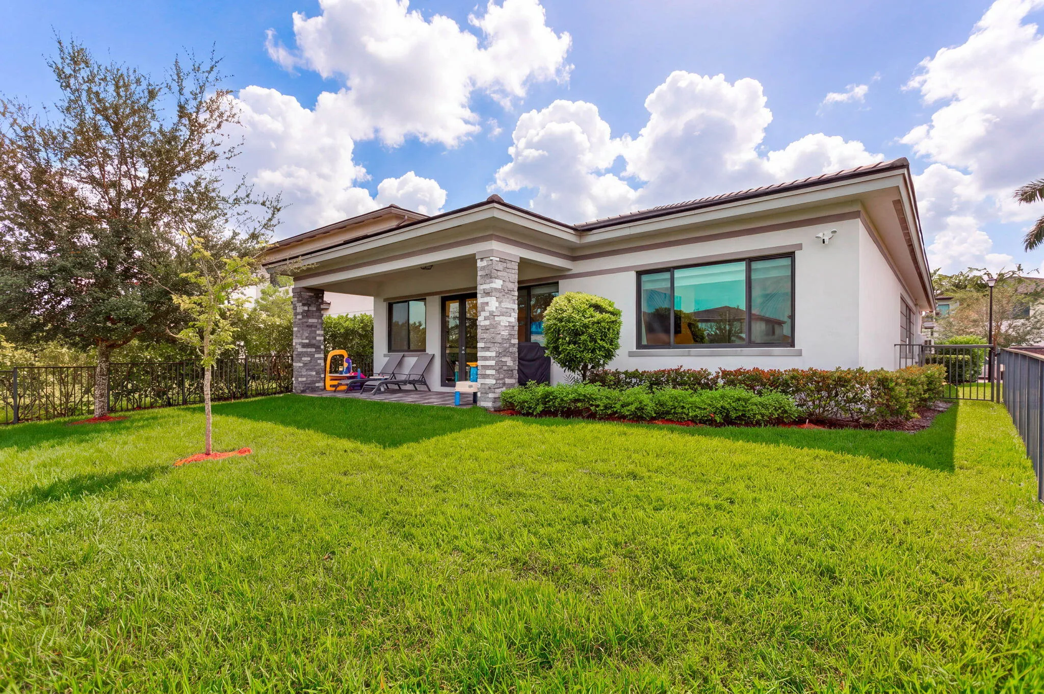 4-web-or-mls-10785-4