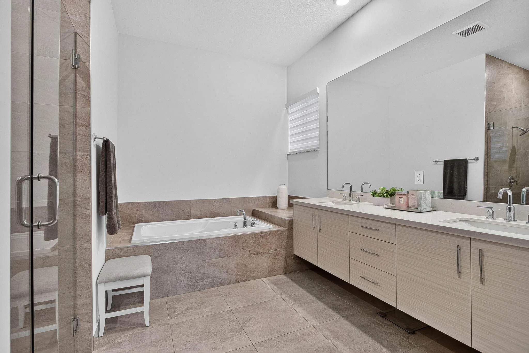 27-web-or-mls-10785-27