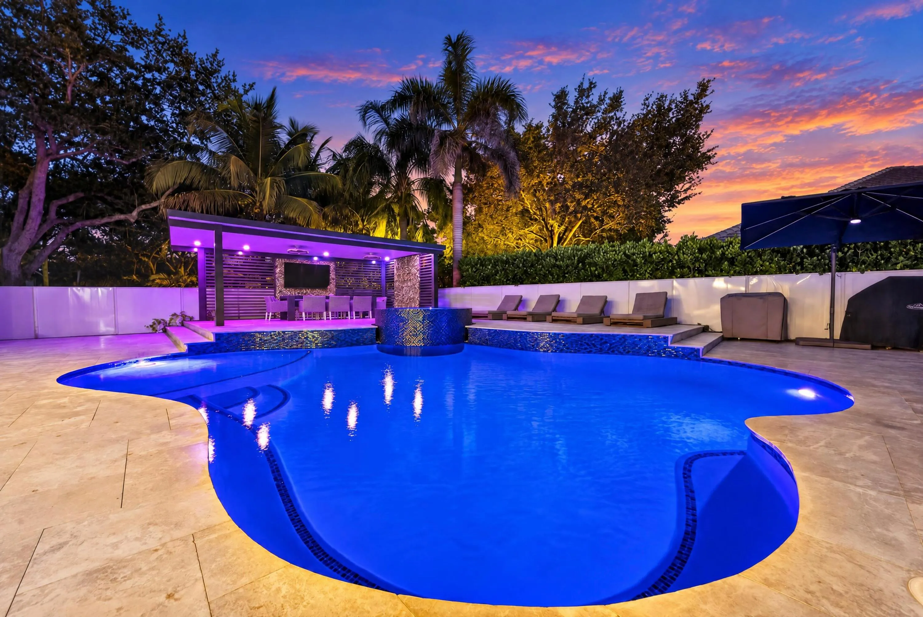 060-067-Pool-4000x2675