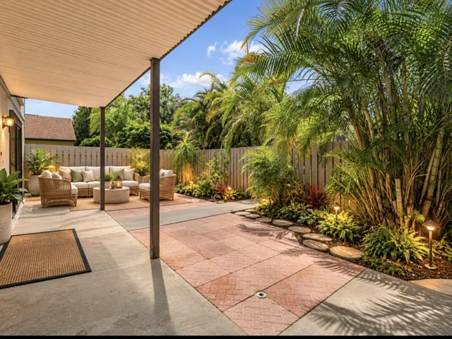 Virtually staged Patio