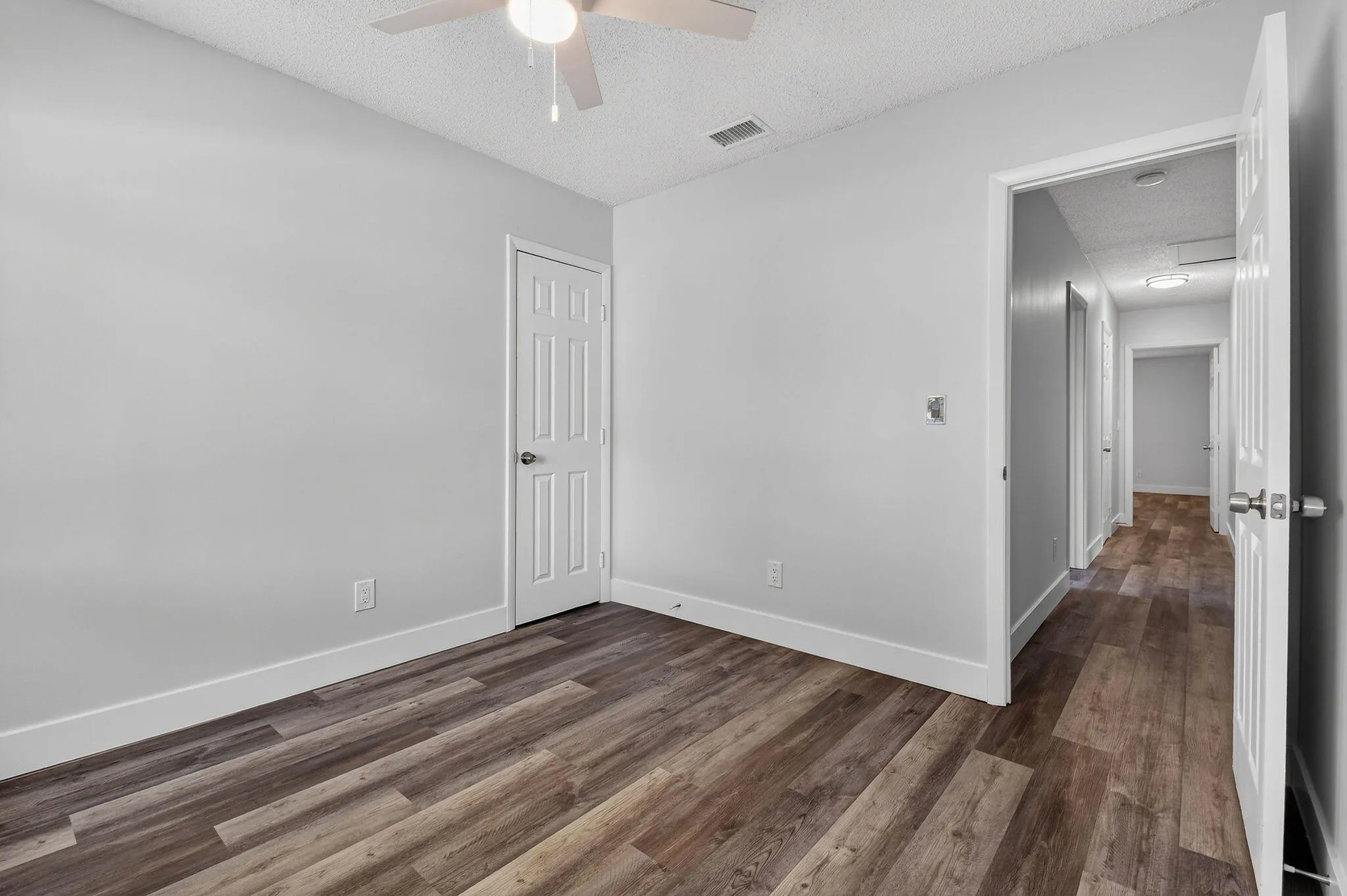 8857thSt(21)