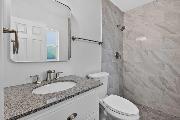 8857thSt(22)