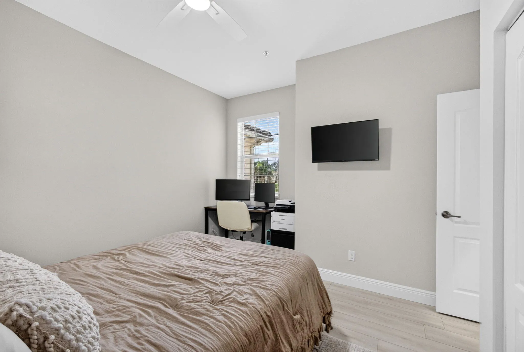 Property photo 33