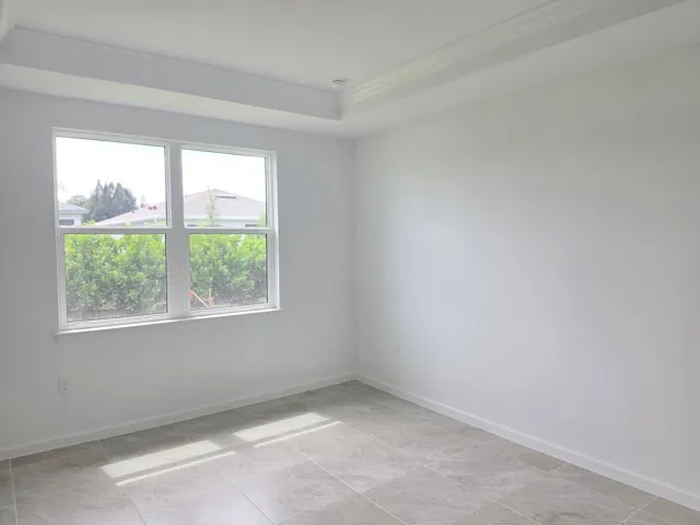 270 Owner's Suite