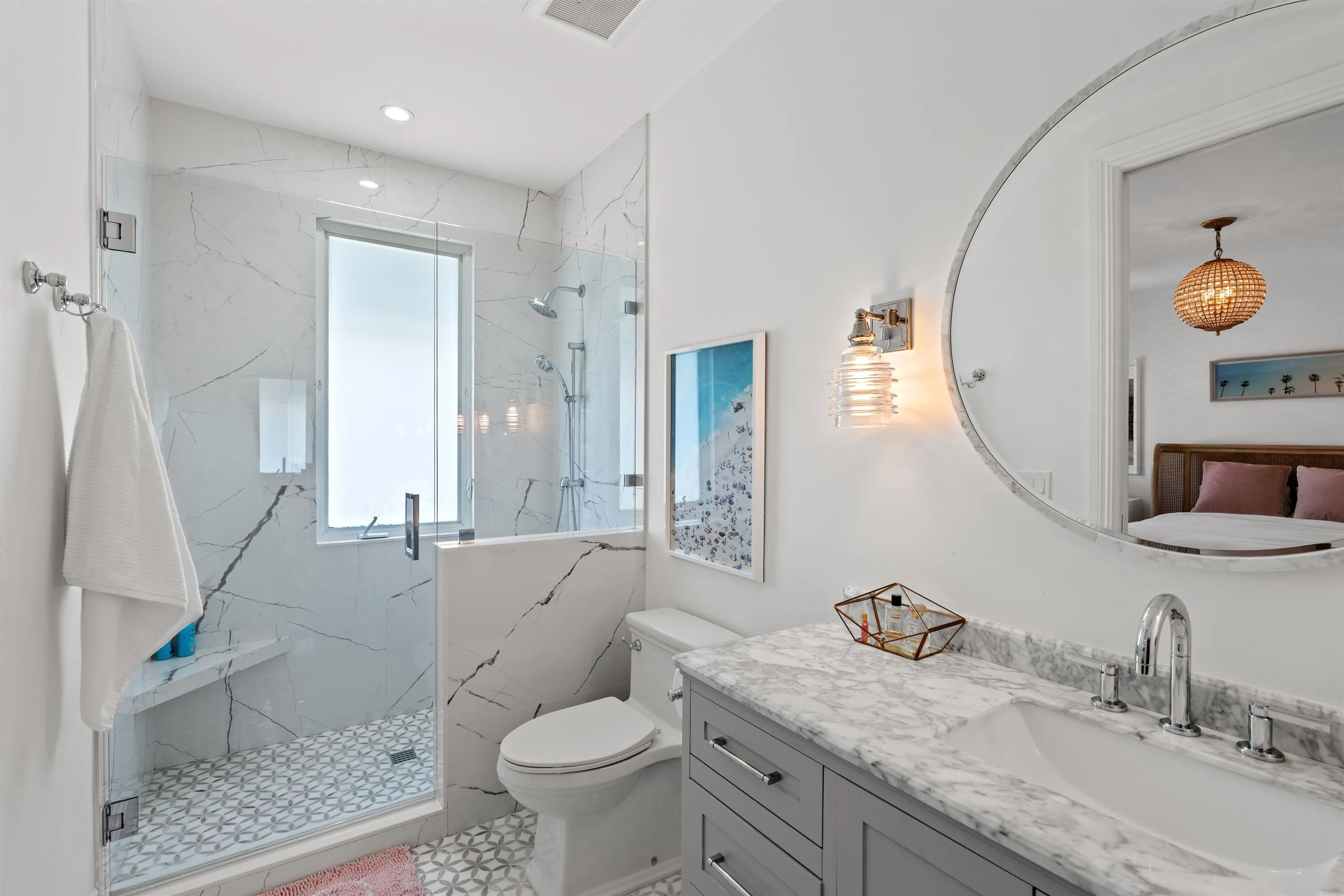 BATHROOM_1_ANGLE