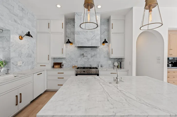 KITCHEN_STRAIGHT
