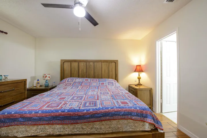 07- 2nd Bedroom (2)