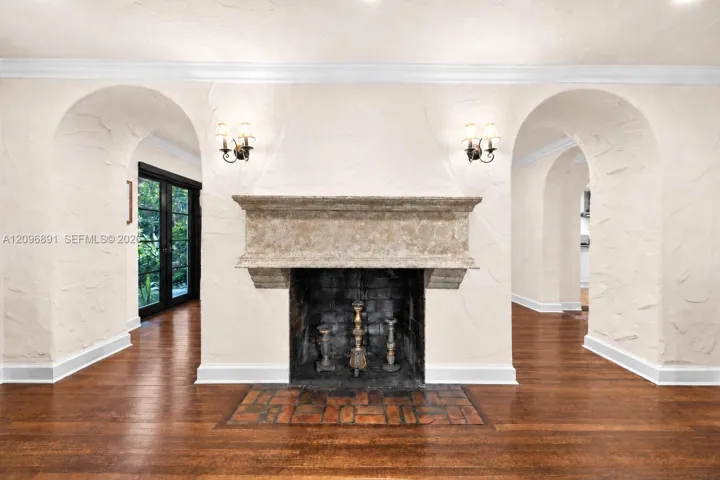 The Grande Fireplace
