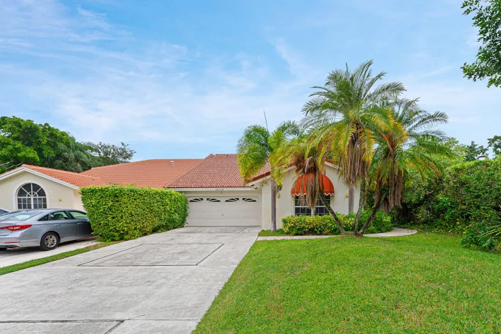 001-23105BocaClubColonyCircle-BocaRaton-