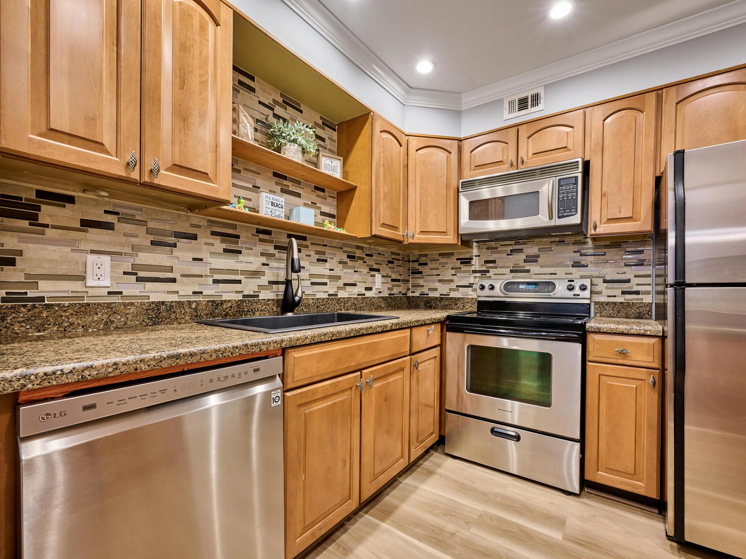 Kitchen fully updated
