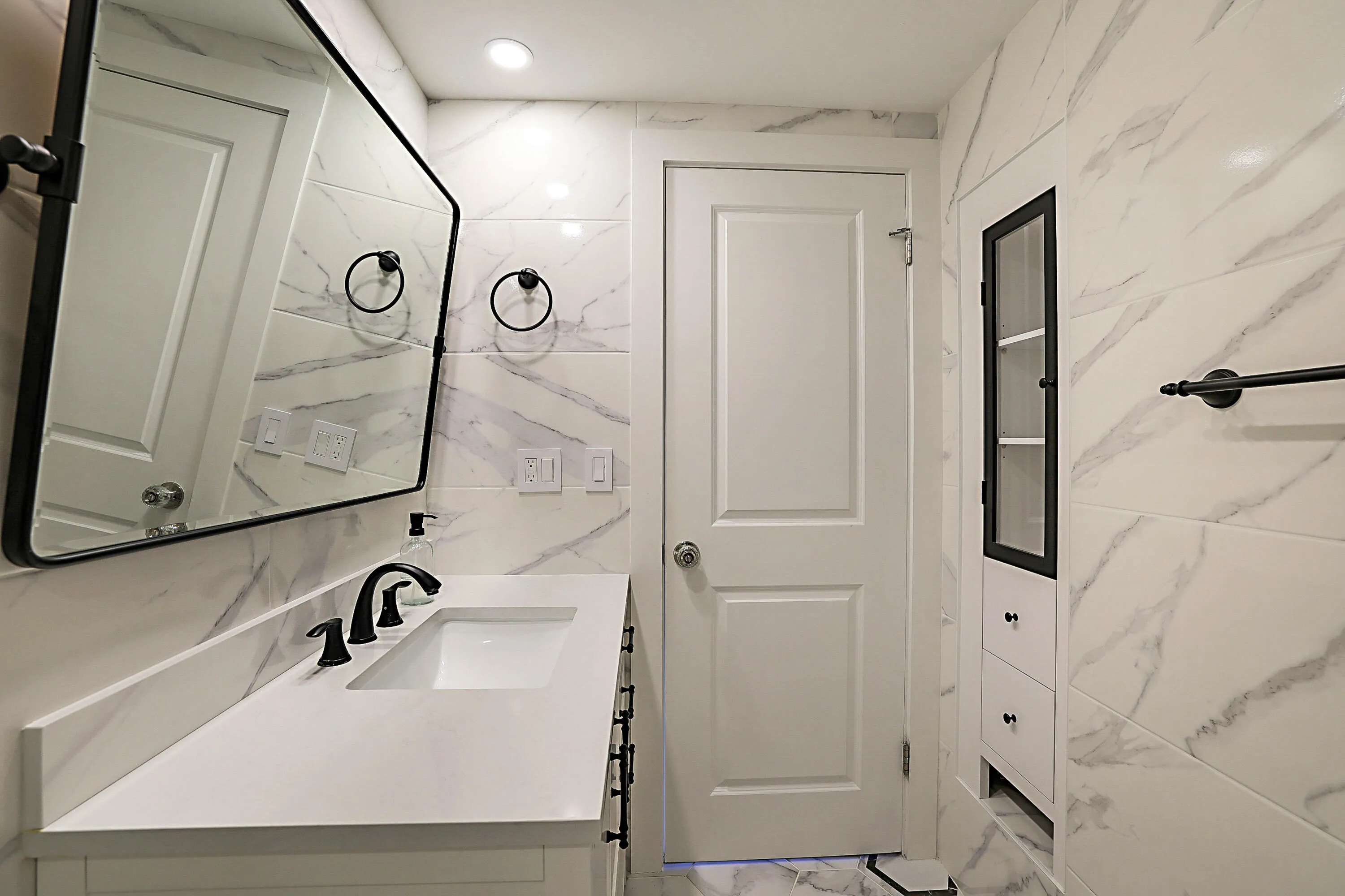 GUEST BATHROOM