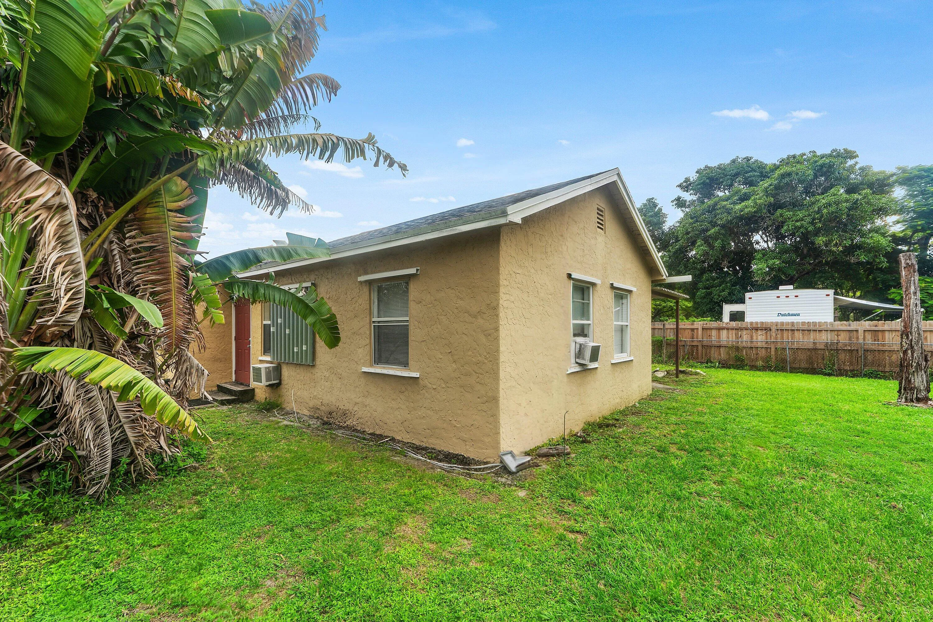 036-4329WhisperingPinesRoad-WestPalmBeac