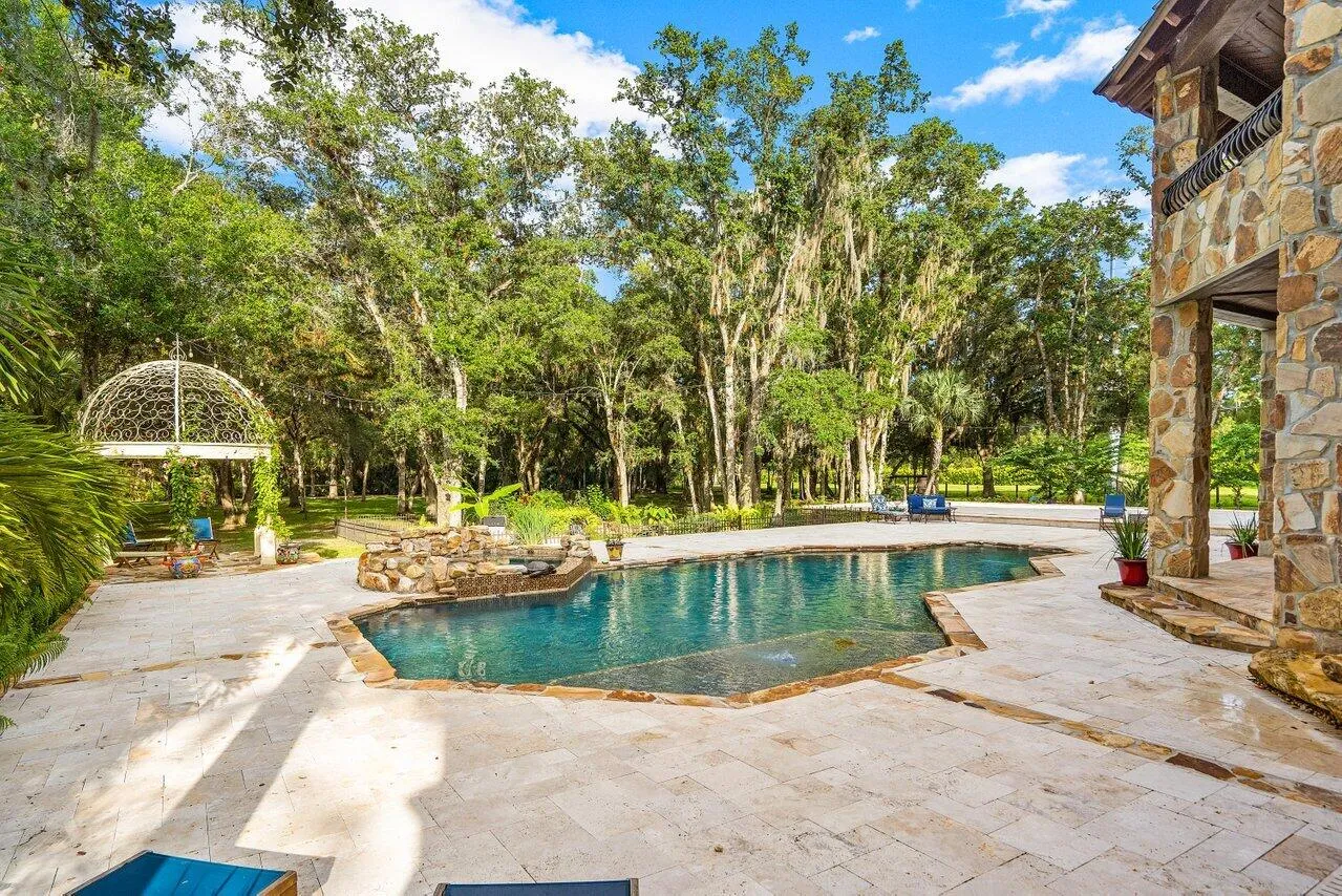 Property photo 46
