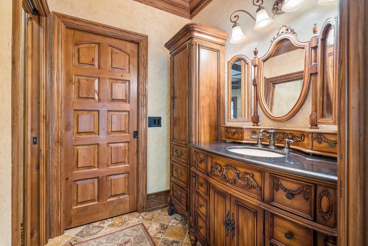 Property photo 24