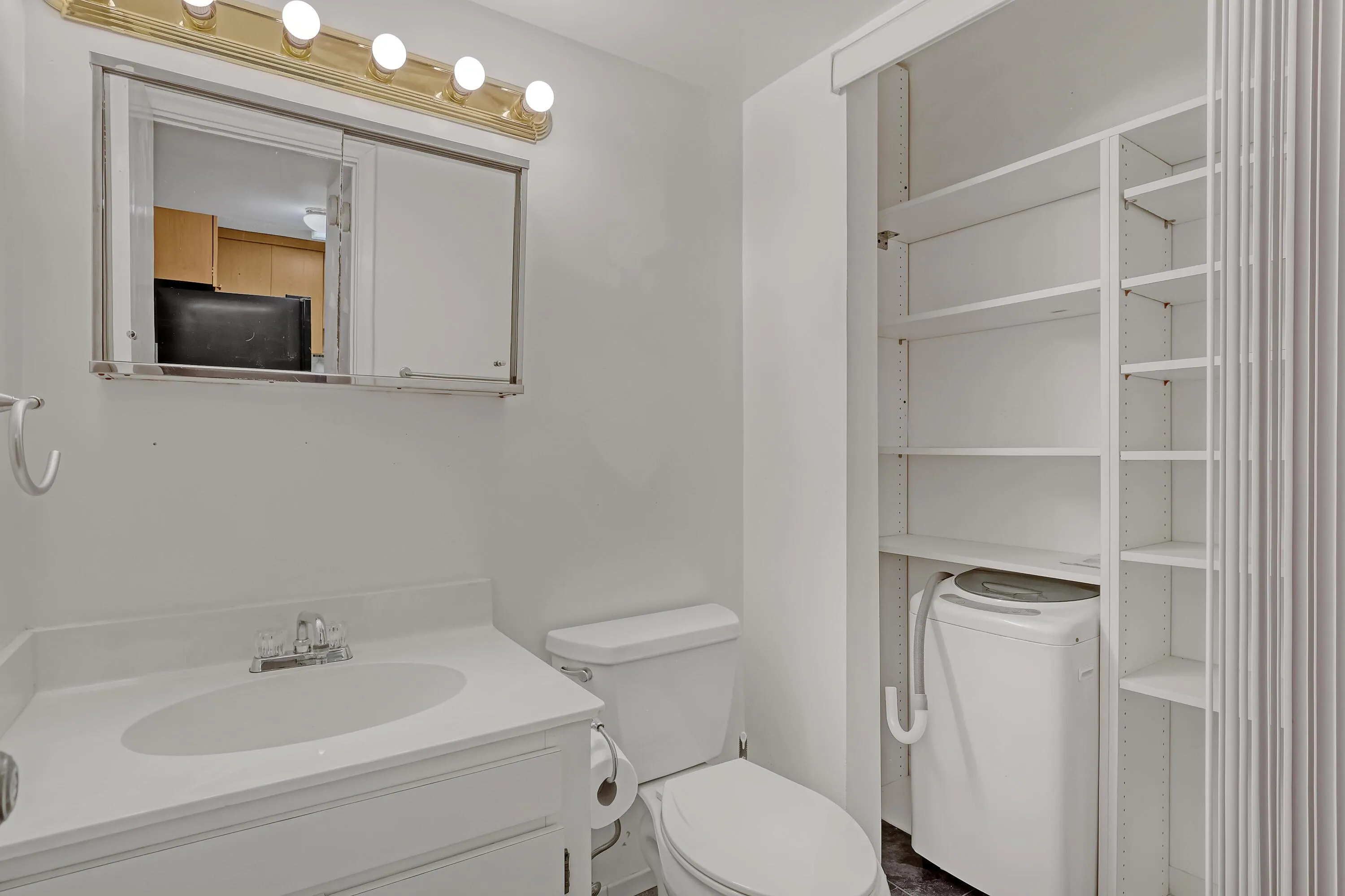 Guest Half Bath