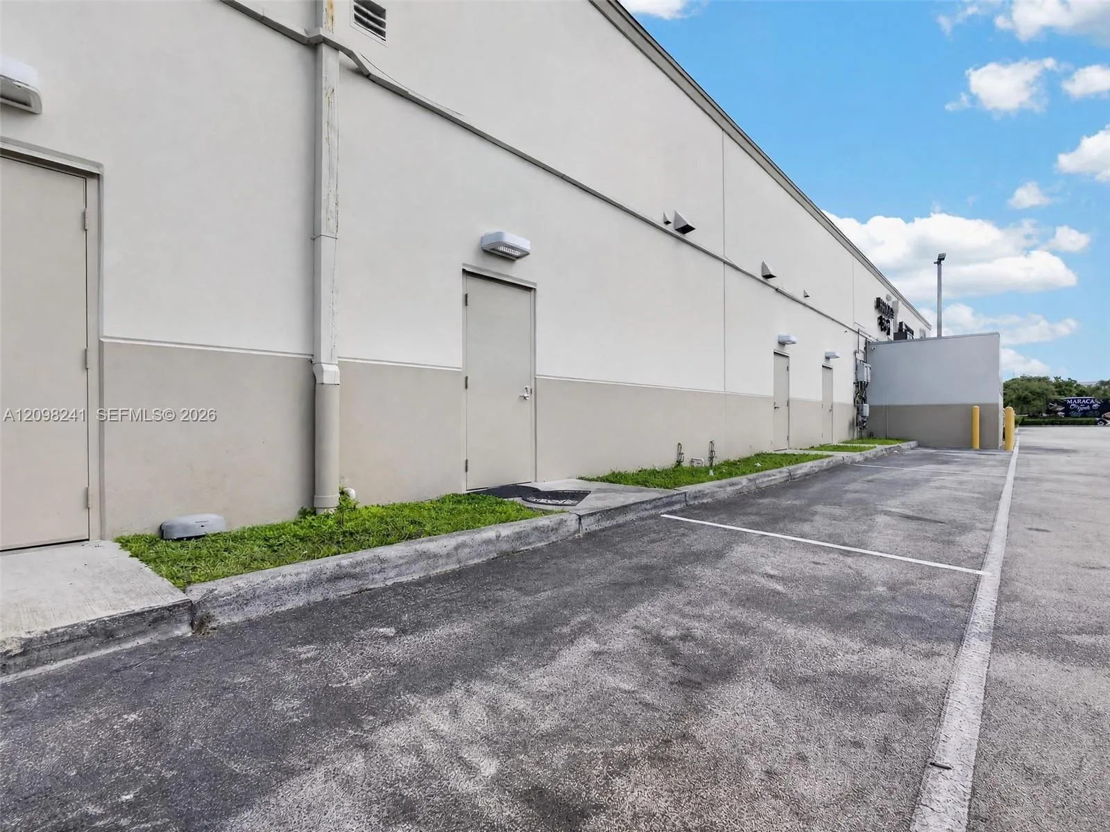 Property photo 37