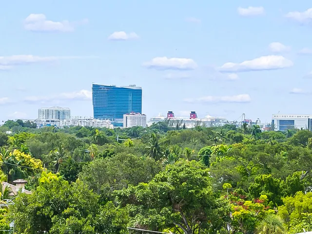 Omni Hotel and Port
