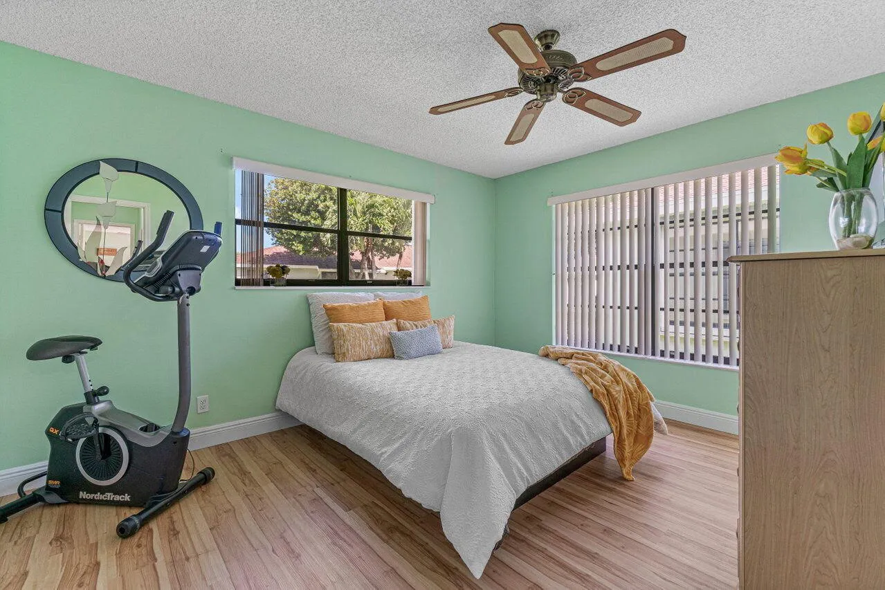 021-9825WalnutTreeWay-BoyntonBeach-FL-33