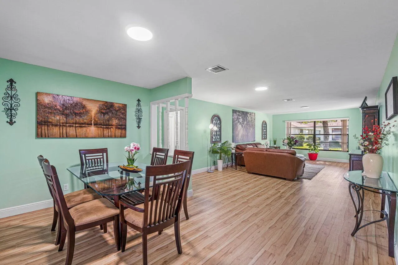 011-9825WalnutTreeWay-BoyntonBeach-FL-33