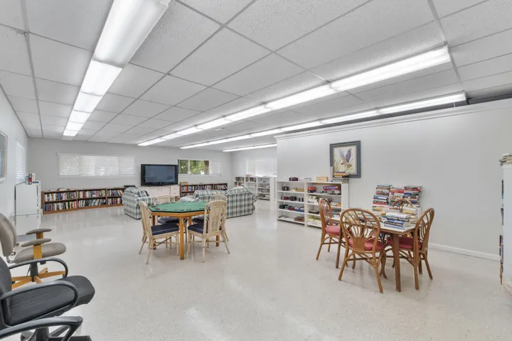 3401 Spanish Trail S U348_021