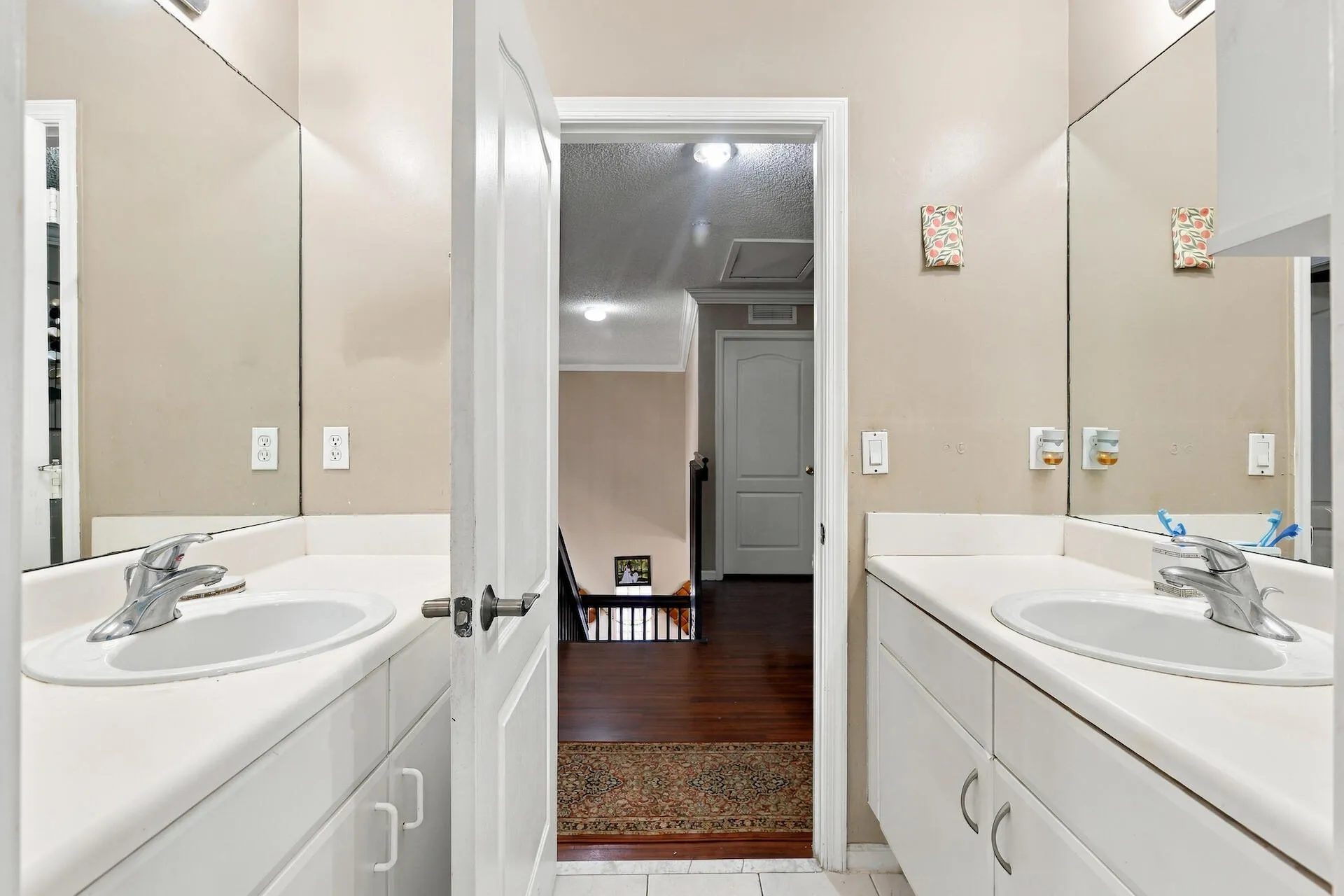 Upstairs Guest Bathroom