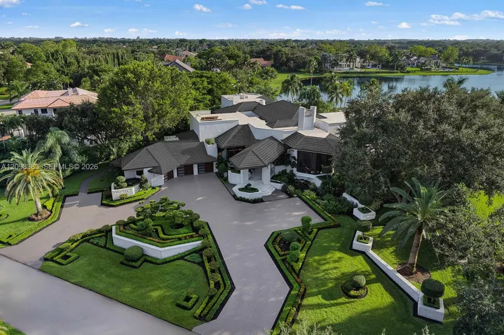 award-winning architectural estate Weston FL