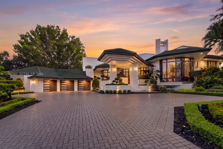 2965 Surrey Lane Weston architectural design