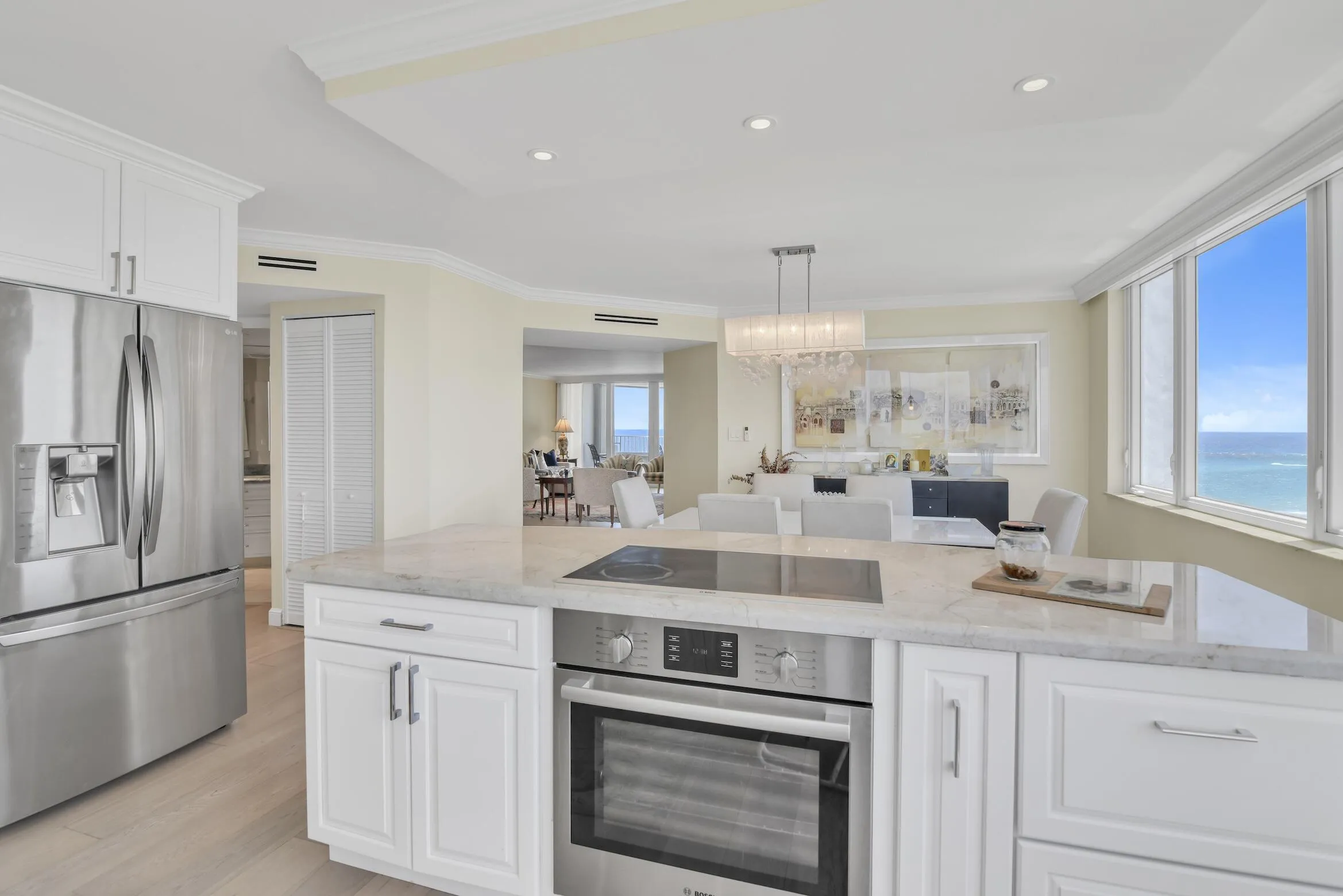 Open kitchen
