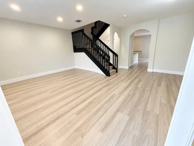 Modern Open-Plan Interior