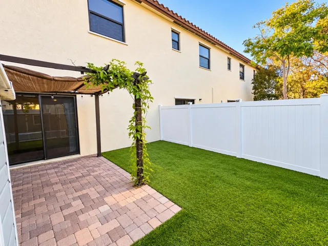 Gorgeous Private Patio