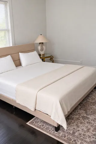 235GreenwoodDrive-Bedroom06-DSC07678