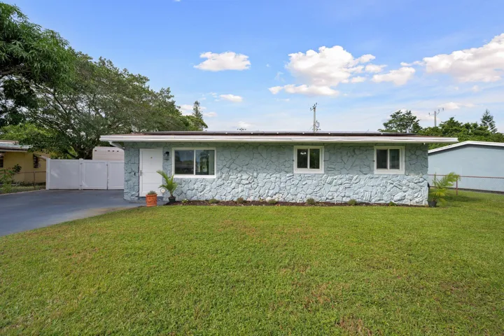 3767 SW 16th Ct Fort Lauderdale-53