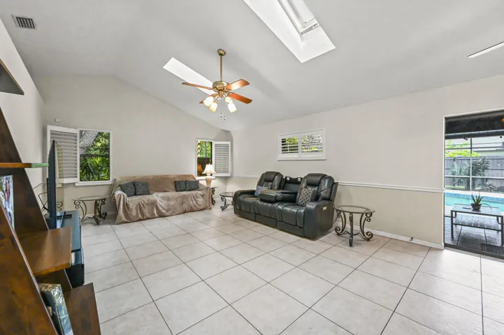 2031 SW Jaguar Ave, Port St. Lucie, FL 3