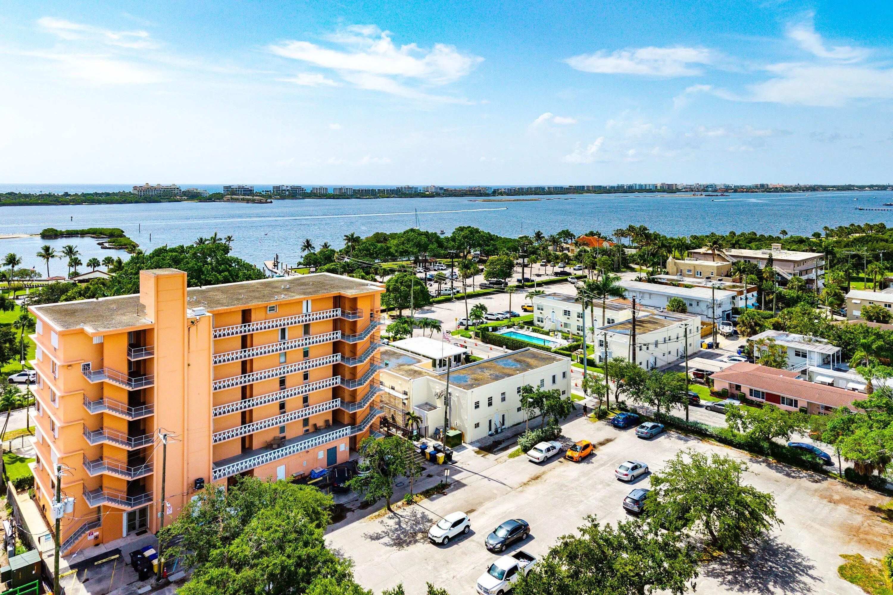 034-15SouthGolfviewRoad-206-LakeWorthBea