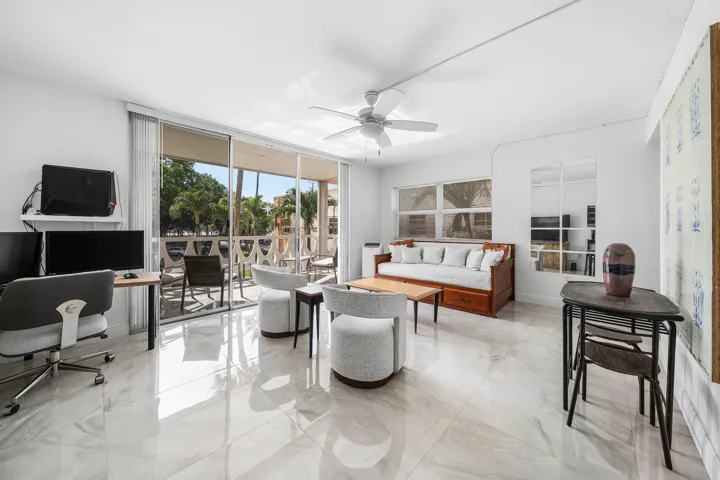 006-15SouthGolfviewRoad-206-LakeWorthBea