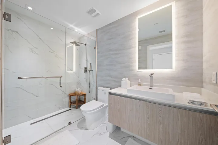 SECOND ROOM BATHROOM