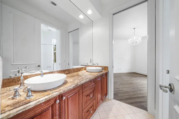 Dual Sinks in shared bathroom for bedrooms 4 & 5