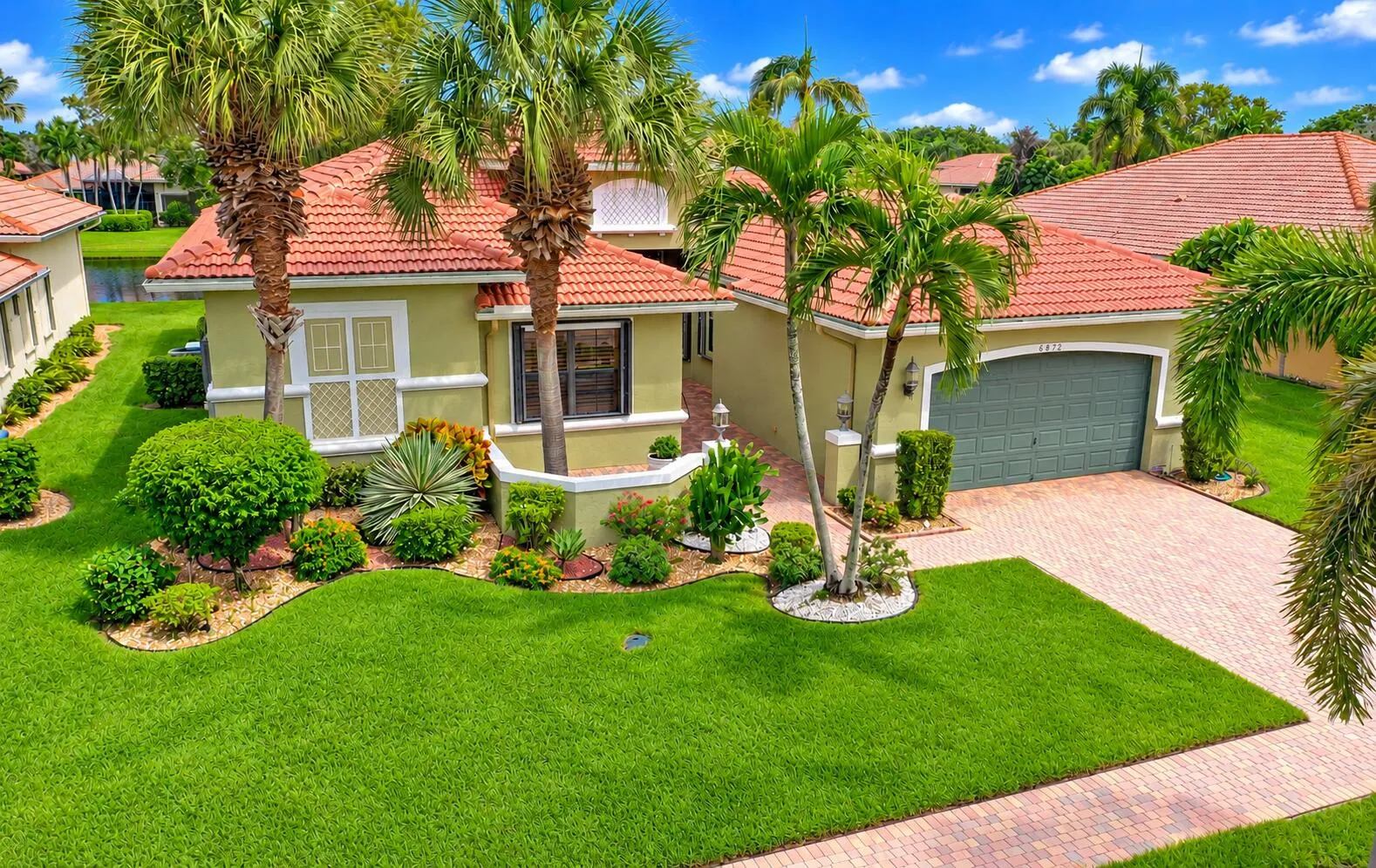 Extensive Landscaping