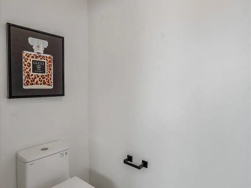 33-4767 Marston Lane-33