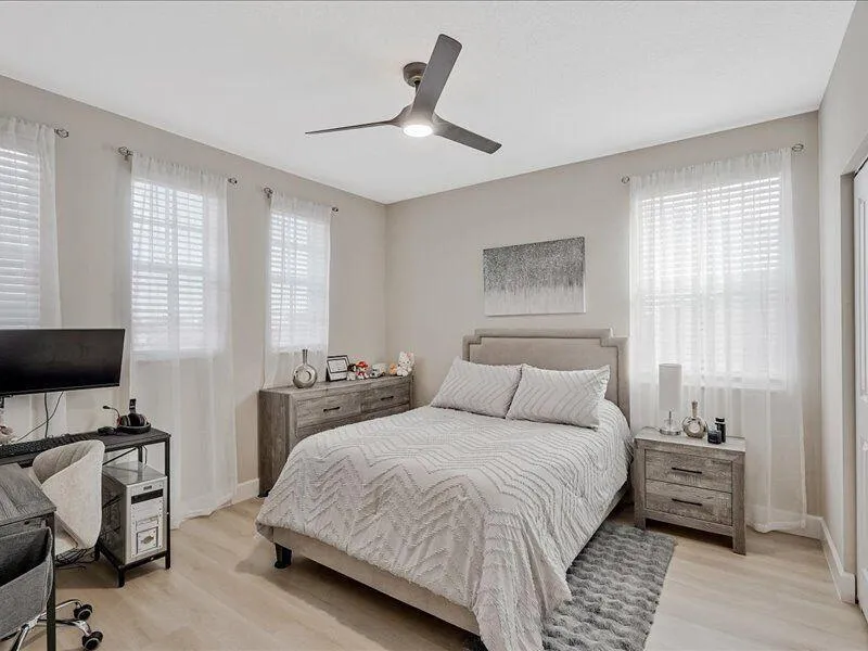 37-4767 Marston Lane-37