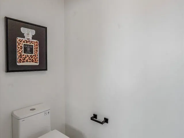 33-4767 Marston Lane-33