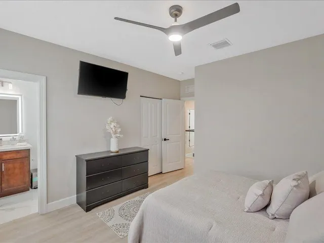 40-4767 Marston Lane-40