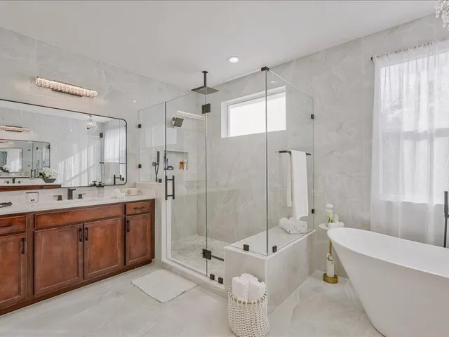 32-4767 Marston Lane-32