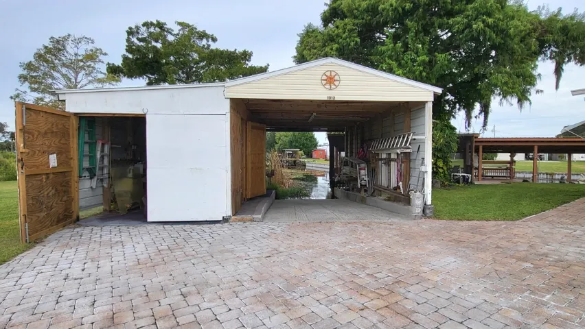 Boat house