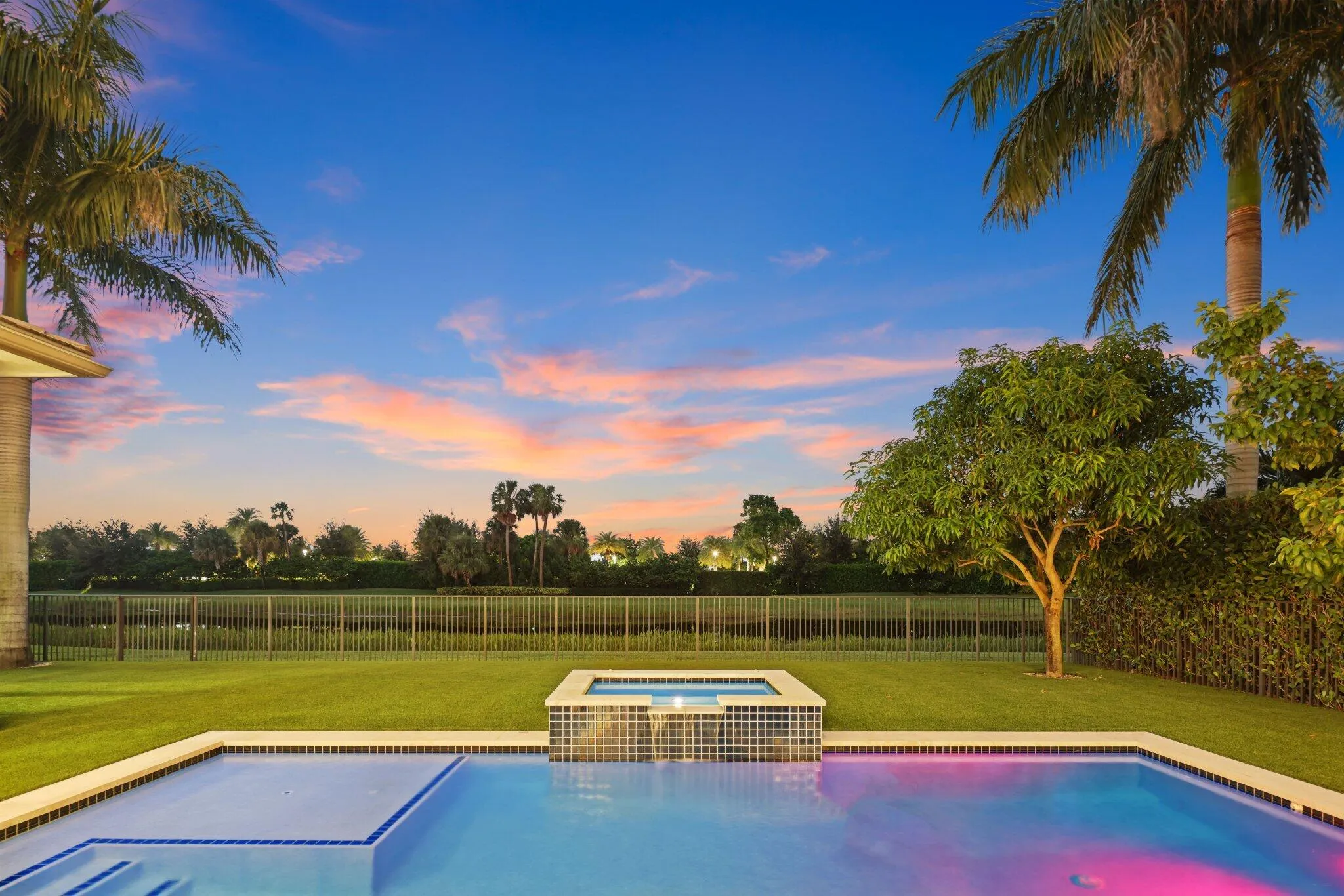 9275 Biaggio Road - 7.jpg-SMALL