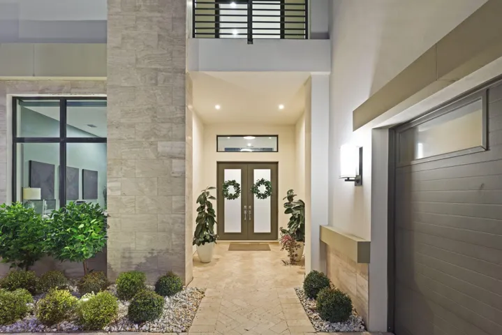 9275 Biaggio Road - 5.jpg-SMALL